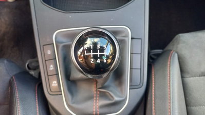 SEAT Ibiza 1.0 EcoTSI 110 CV 5 porte FR (12)