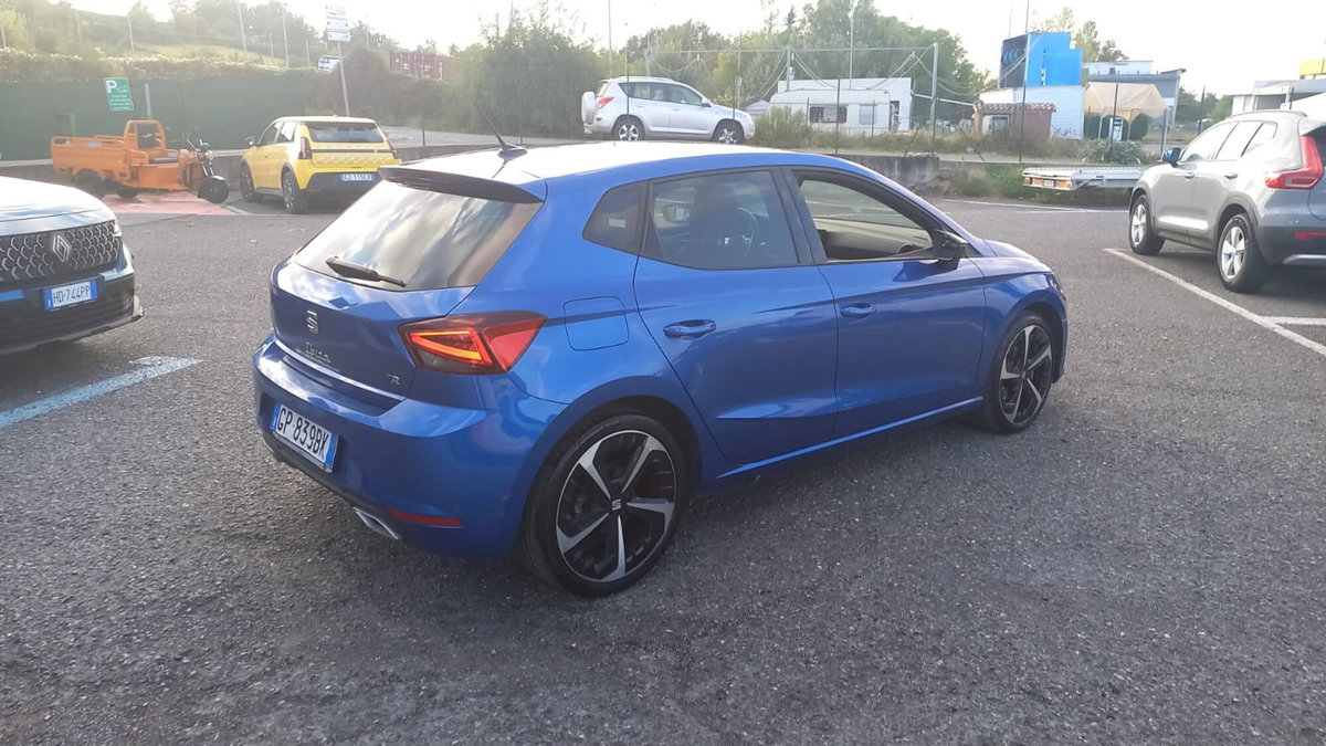 SEAT Ibiza 1.0 EcoTSI 110 CV 5 porte FR (3)