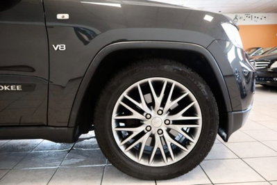 Jeep Grand Cherokee 5.7 V8 HEMI Summit (11)