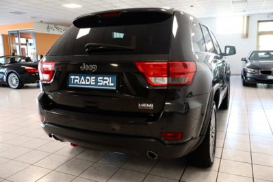 Jeep Grand Cherokee 5.7 V8 HEMI Summit (7)