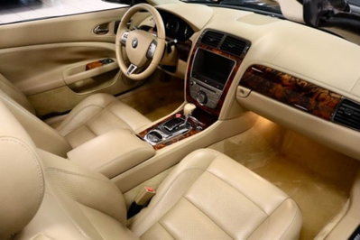 Jaguar XK 4.2 V8 Convertibile (13)