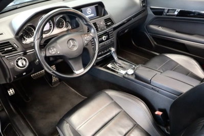 Mercedes-Benz Classe E Cabrio 200 CGI Cabrio BlueEFFICIENCY Avantgarde (16)