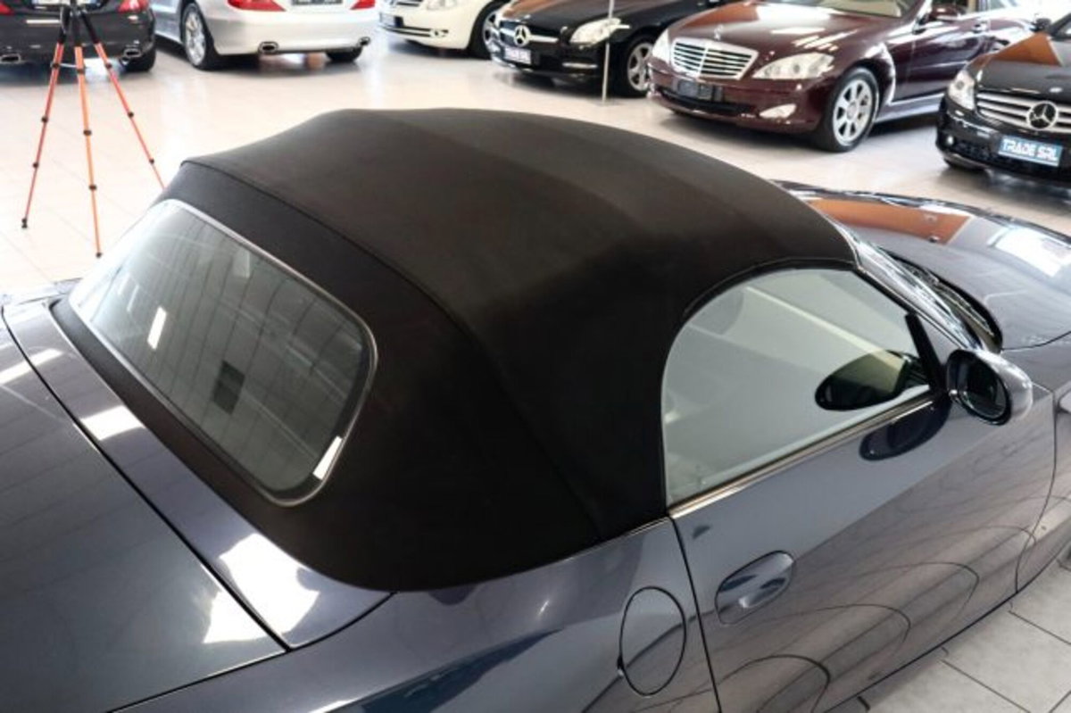 BMW Z4 Cabrio Z4 2.0i cat Roadster (5)