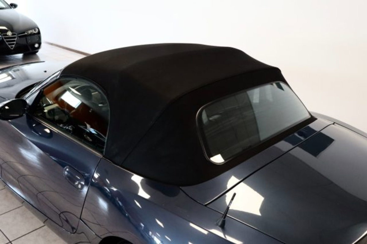 BMW Z4 Cabrio Z4 2.0i cat Roadster (6)