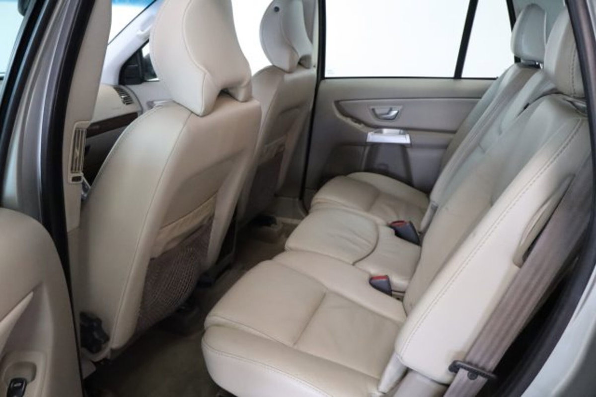Volvo XC90 2.5 turbo AWD T (17)