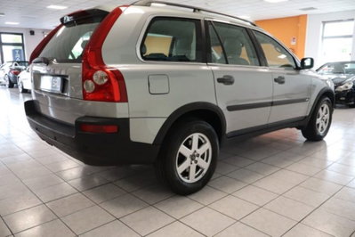 Volvo XC90 2.5 turbo AWD T (10)