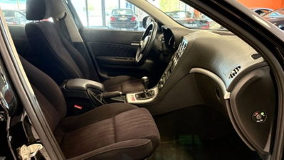 Alfa Romeo 159 2.2 JTS 16V Distinctive (10)