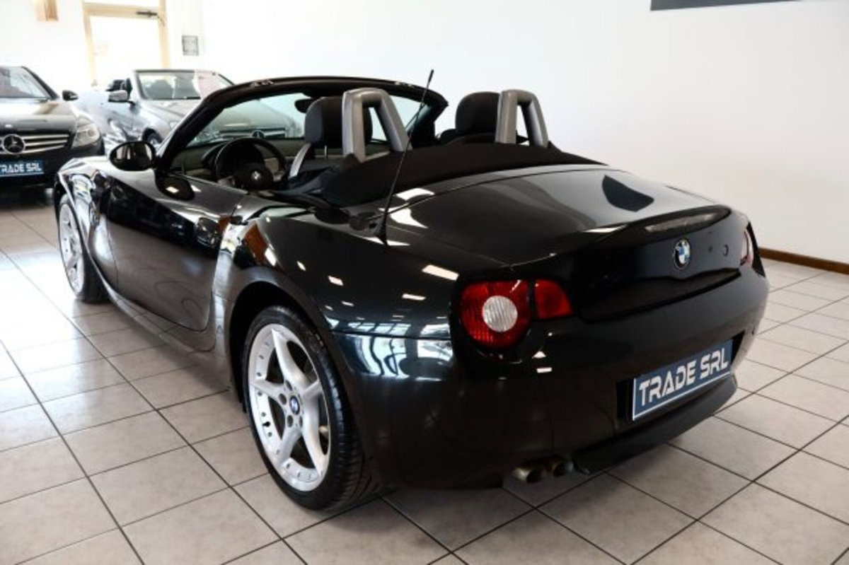 BMW Z4 Cabrio Z4 2.5i cat Roadster (11)