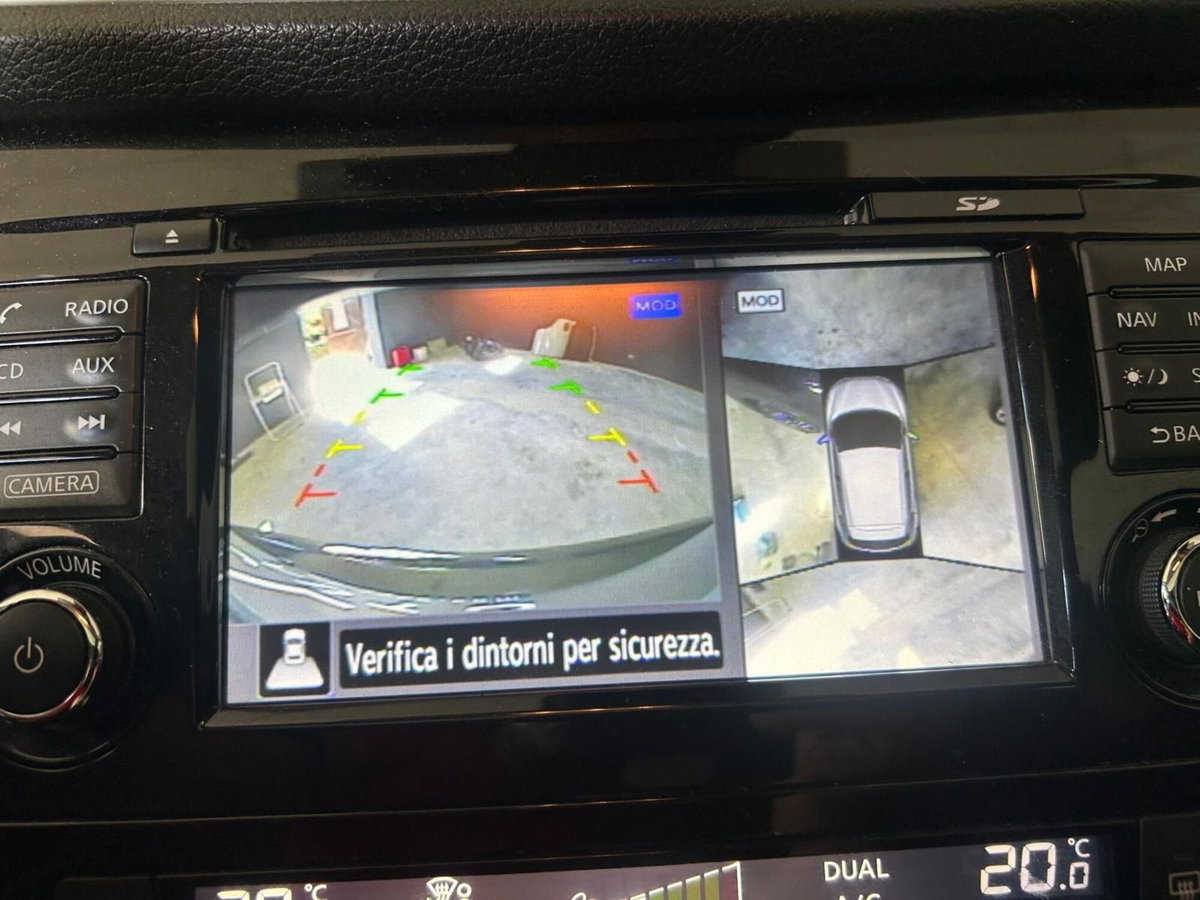 Nissan Qashqai 1.2 DIG-T Tekna (13)