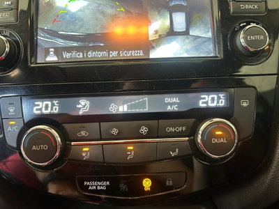 Nissan Qashqai 1.2 DIG-T Tekna (14)