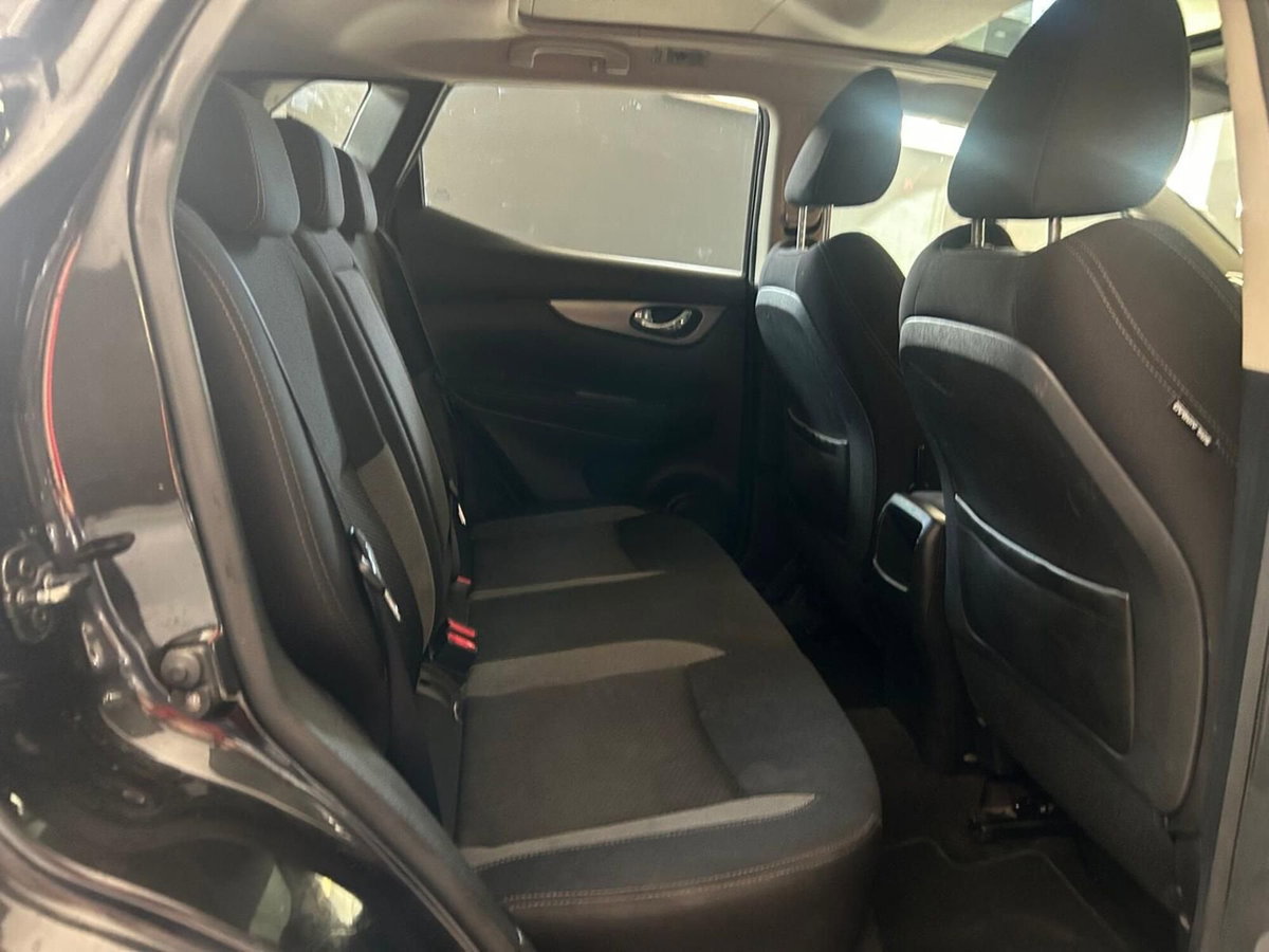 Nissan Qashqai 1.2 DIG-T Tekna (8)