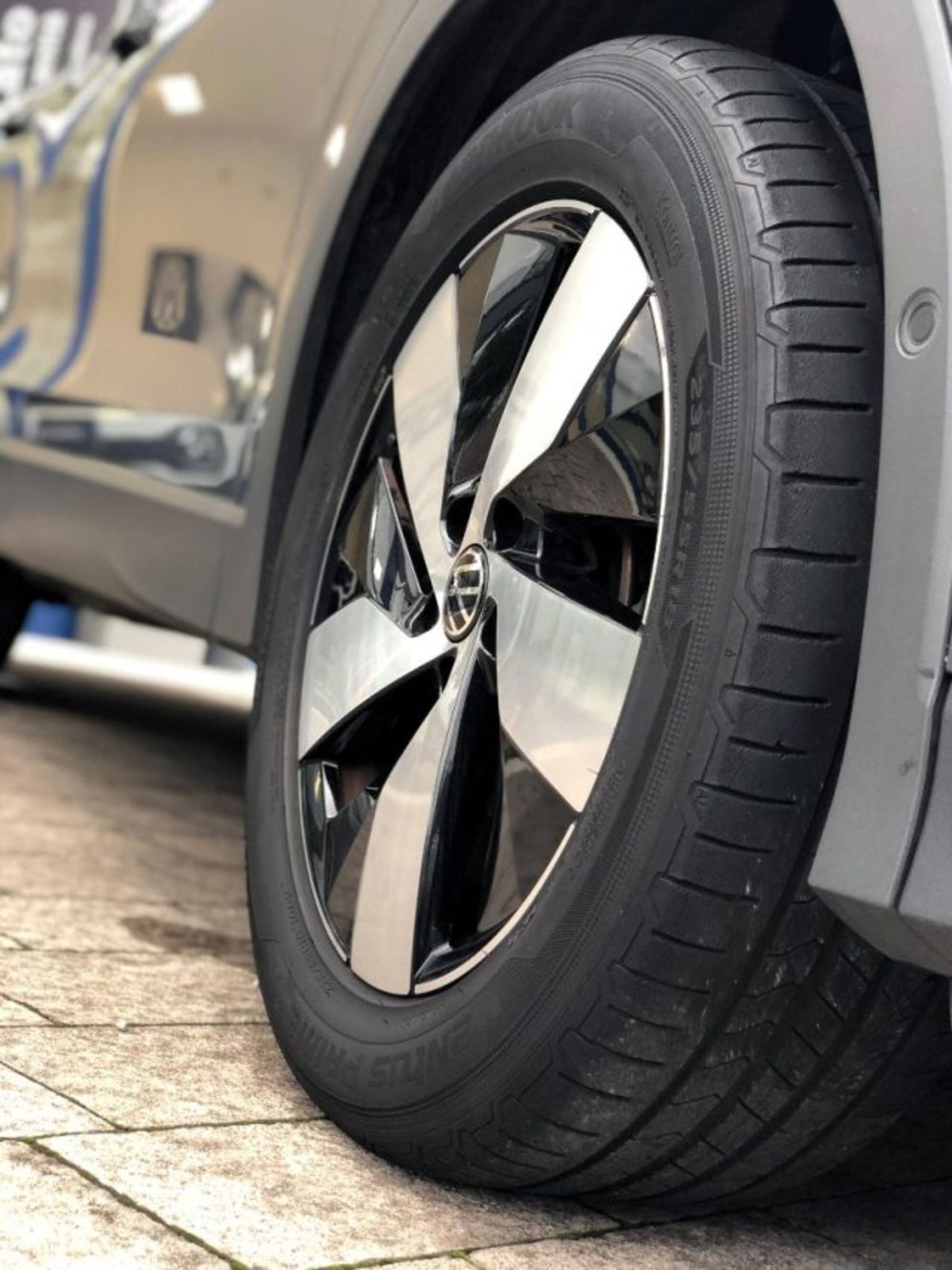 Volkswagen Tiguan 1.5 etsi Edition 20 150cv dsg (17)