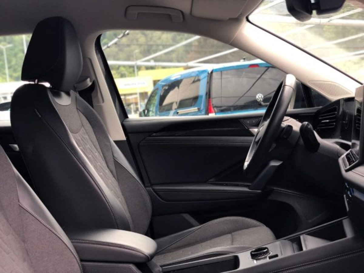Volkswagen Tiguan 1.5 etsi Edition 20 150cv dsg (11)