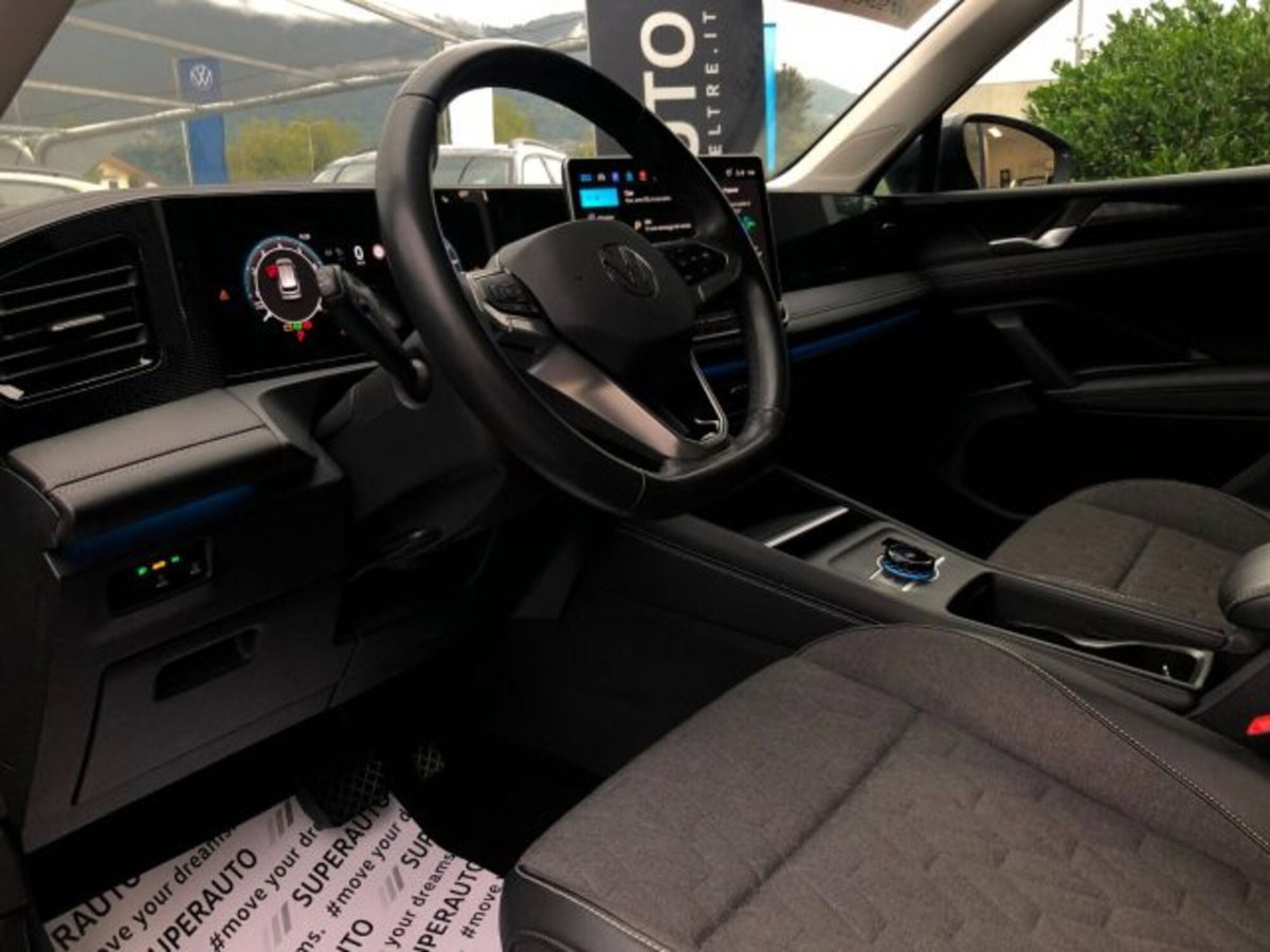 Volkswagen Tiguan 1.5 etsi Edition 20 150cv dsg (14)