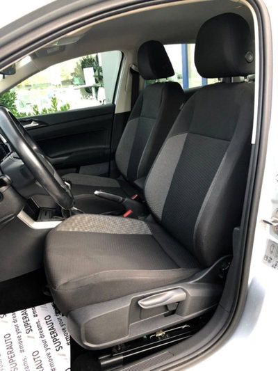 Volkswagen Polo 1.0 tsi R-Line 95cv (16)