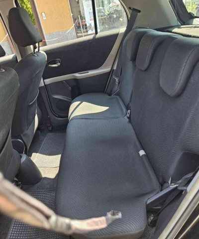 Daihatsu Charade 1.3 MMT B You Five (10)