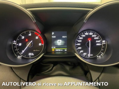 Alfa Romeo Giulia 2.2 Turbodiesel 150 CV AT8 Business (19)