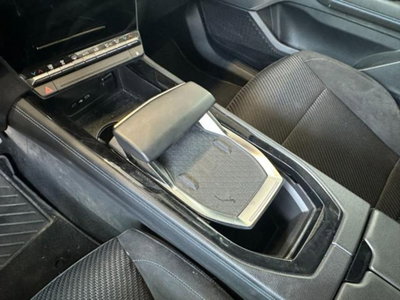 Renault Austral 1.2 full hybrid Techno Esprit Alpine 200cv auto (16)