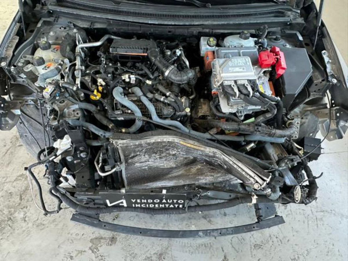 Renault Austral 1.2 full hybrid Techno Esprit Alpine 200cv auto (9)