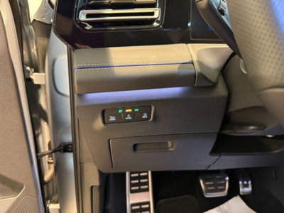 Volkswagen Tiguan 2.0 tdi R-Line 4motion 193cv dsg (10)