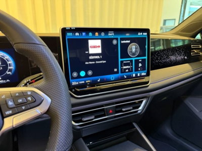 Volkswagen Tiguan 2.0 tdi R-Line 4motion 193cv dsg (13)