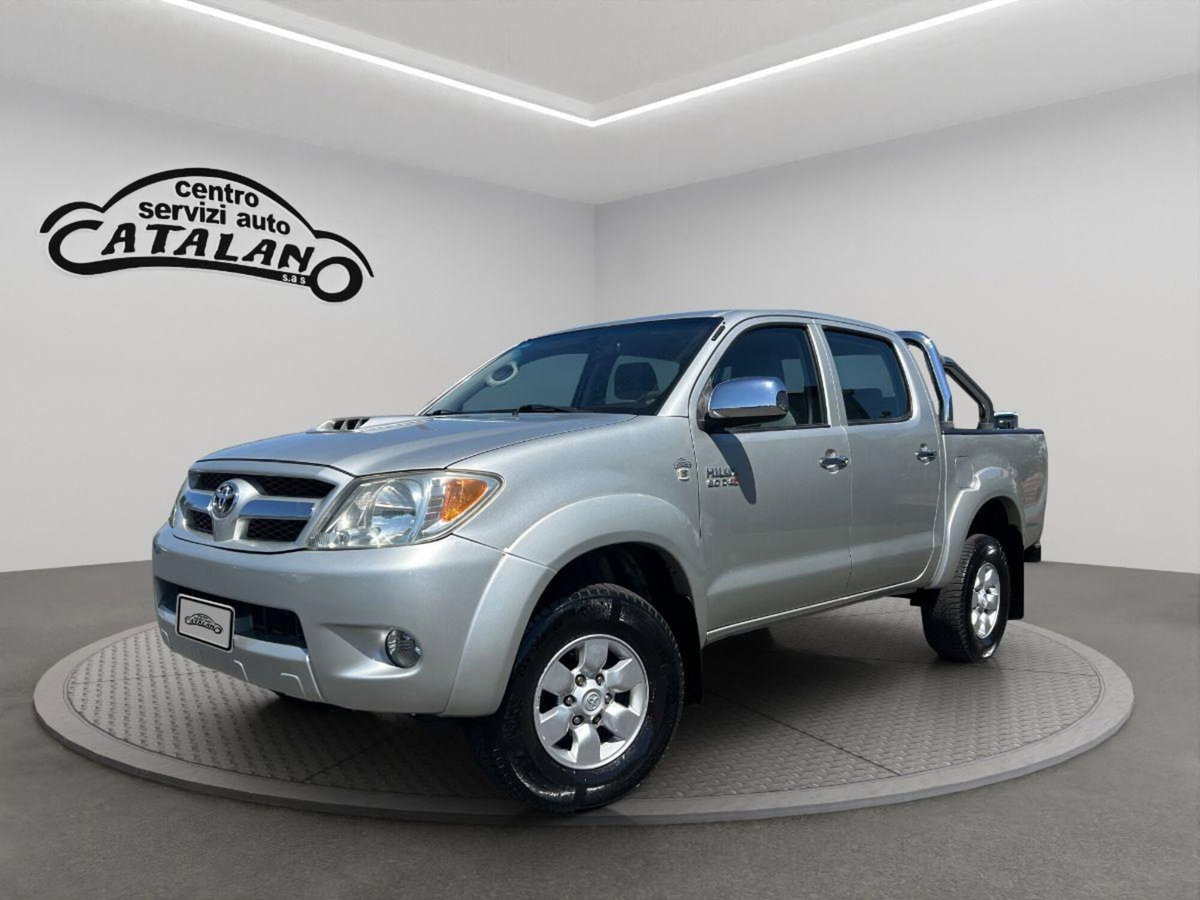 Toyota Hilux 3.0 D-4D 4WD 4p. Double Cab SR