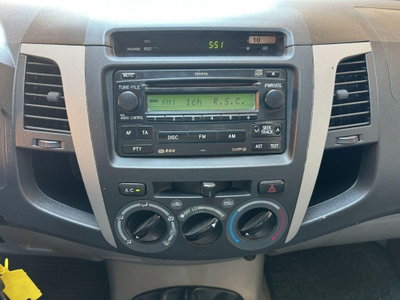 Toyota Hilux 3.0 D-4D 4WD 4p. Double Cab SR (15)