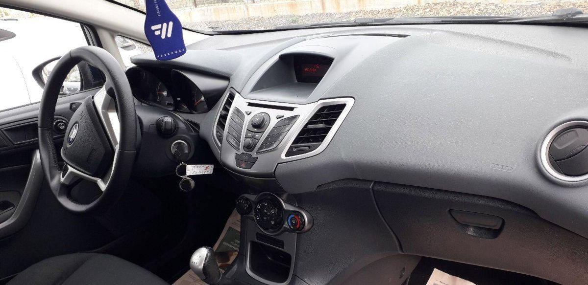 Ford Fiesta 1.4 TDCi 5p. Ambiente (6)