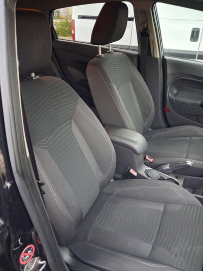 Ford Fiesta 900 (16)