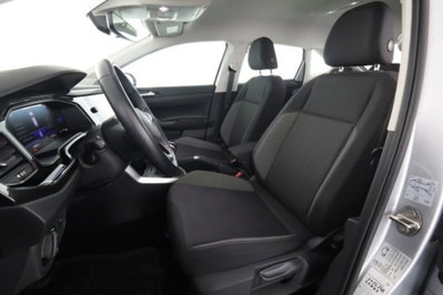 Volkswagen Taigo 1.0 TSI 110 CV Life (2)