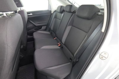 Volkswagen Taigo 1.0 TSI 110 CV Life (3)