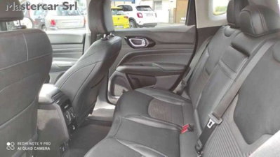 Jeep Compass 1.3 T4 190CV PHEV AT6 4xe Limited (12)