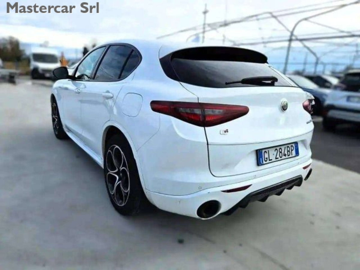 Alfa Romeo Stelvio 2.0 t Veloce Q4 280cv auto (4)