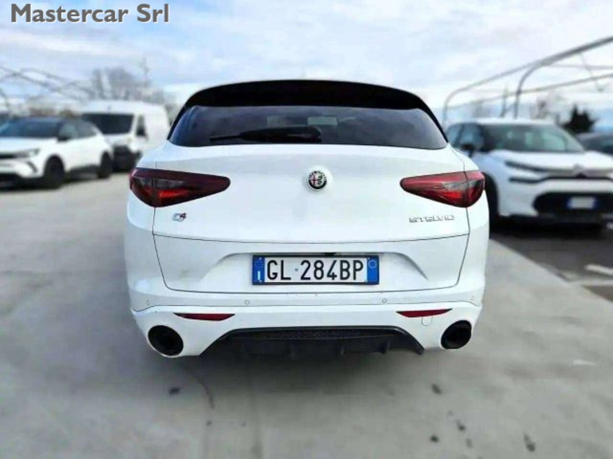 Alfa Romeo Stelvio 2.0 t Veloce Q4 280cv auto (5)