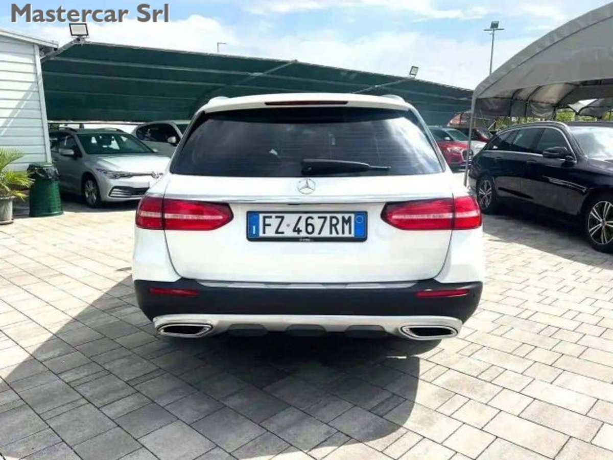 Mercedes-Benz Classe E Station Wagon 400 d 4Matic Auto Premium All-Terrain (3)