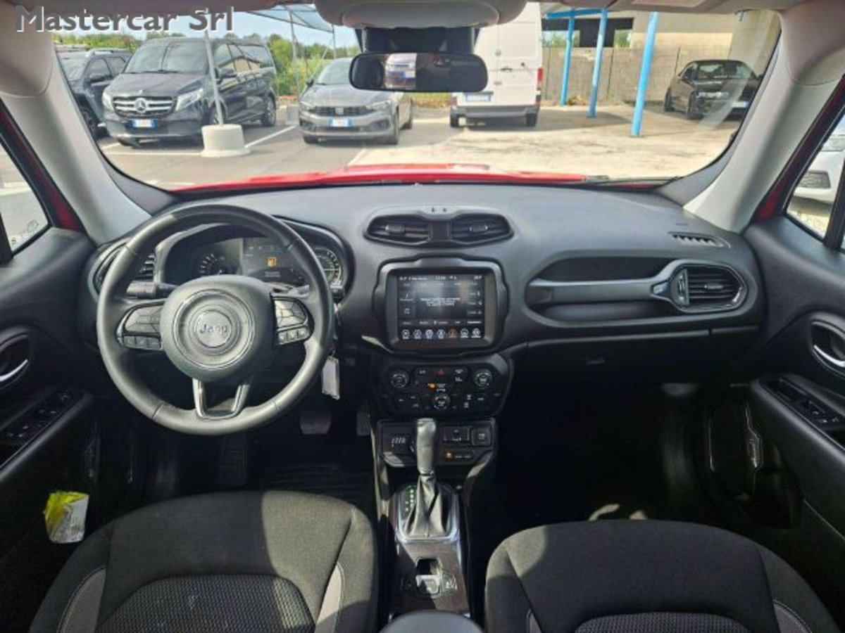 Jeep Renegade 1.3 T4 190CV PHEV 4xe AT6 Limited (10)