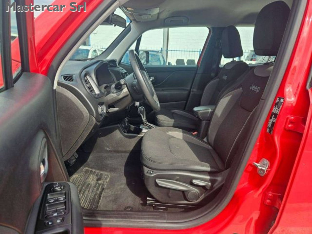 Jeep Renegade 1.3 T4 190CV PHEV 4xe AT6 Limited (11)