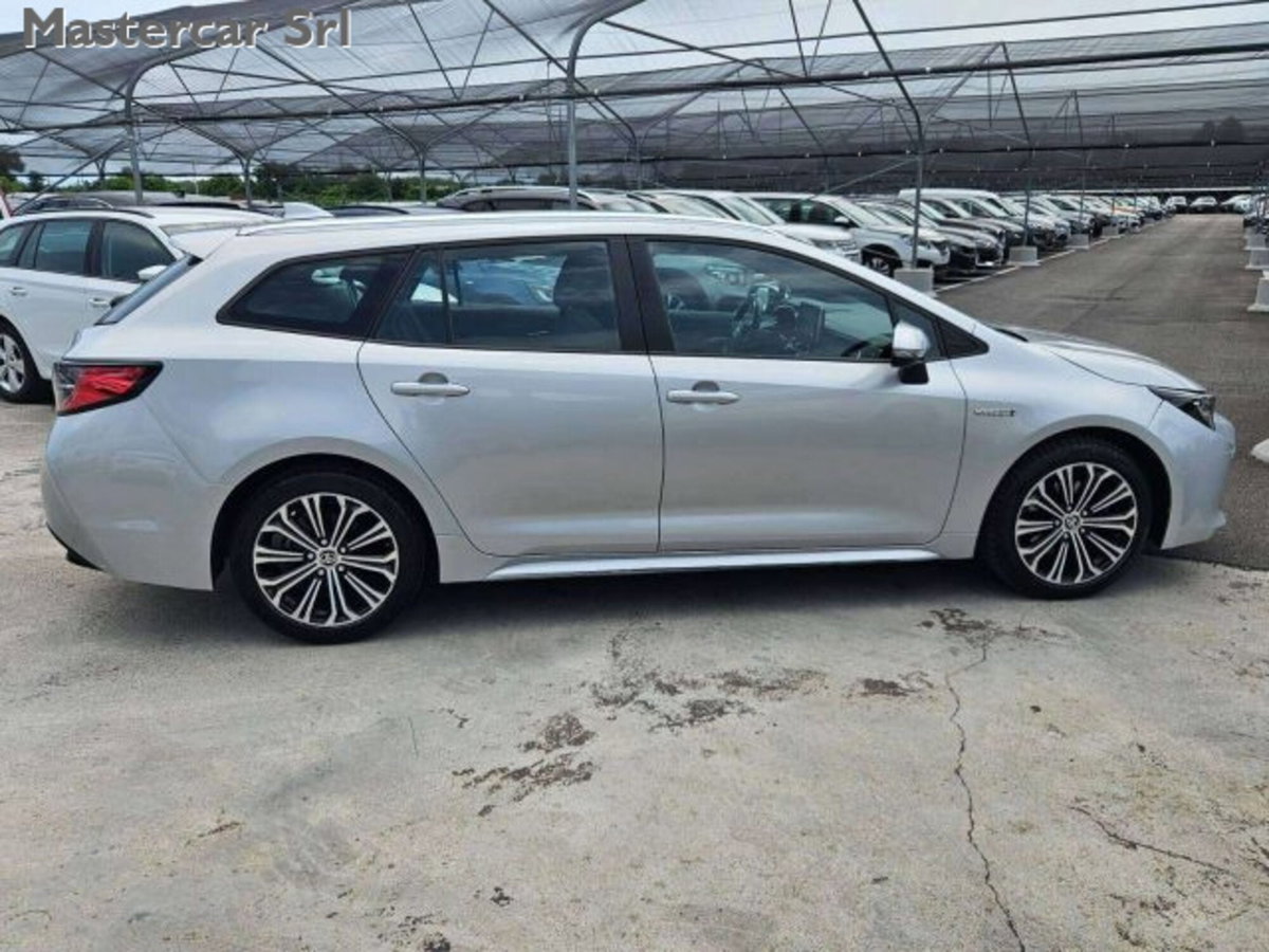 Toyota Corolla Touring Sports 2.0h GR Sport auto (7)