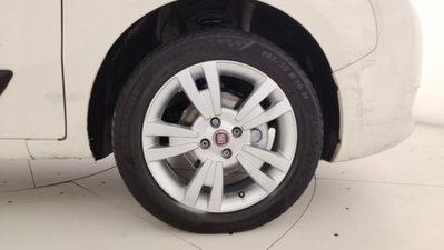 Fiat Qubo 1.3 MJT 80 CV Active (19)