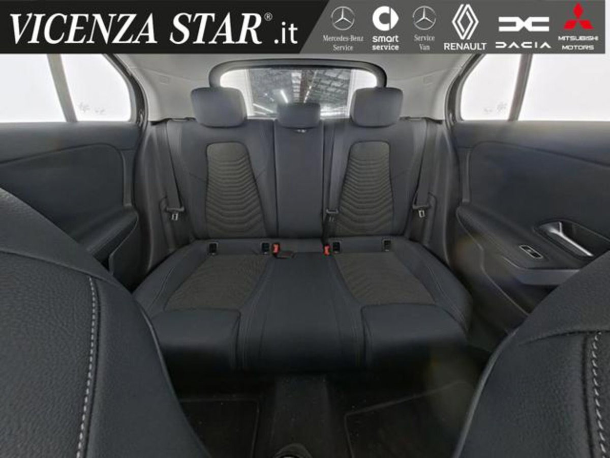 Mercedes-Benz Classe A 180 Progressive Advanced Plus auto (8)