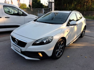 Volvo V40 Cross Country D2 Volvo Ocean Race usata