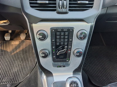 Volvo V40 Cross Country D2 Volvo Ocean Race (11)