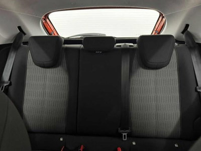 Opel Corsa 1.2 Elegance (6)