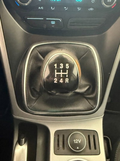 Ford C-Max 1.6 120CV GPL Titanium (17)