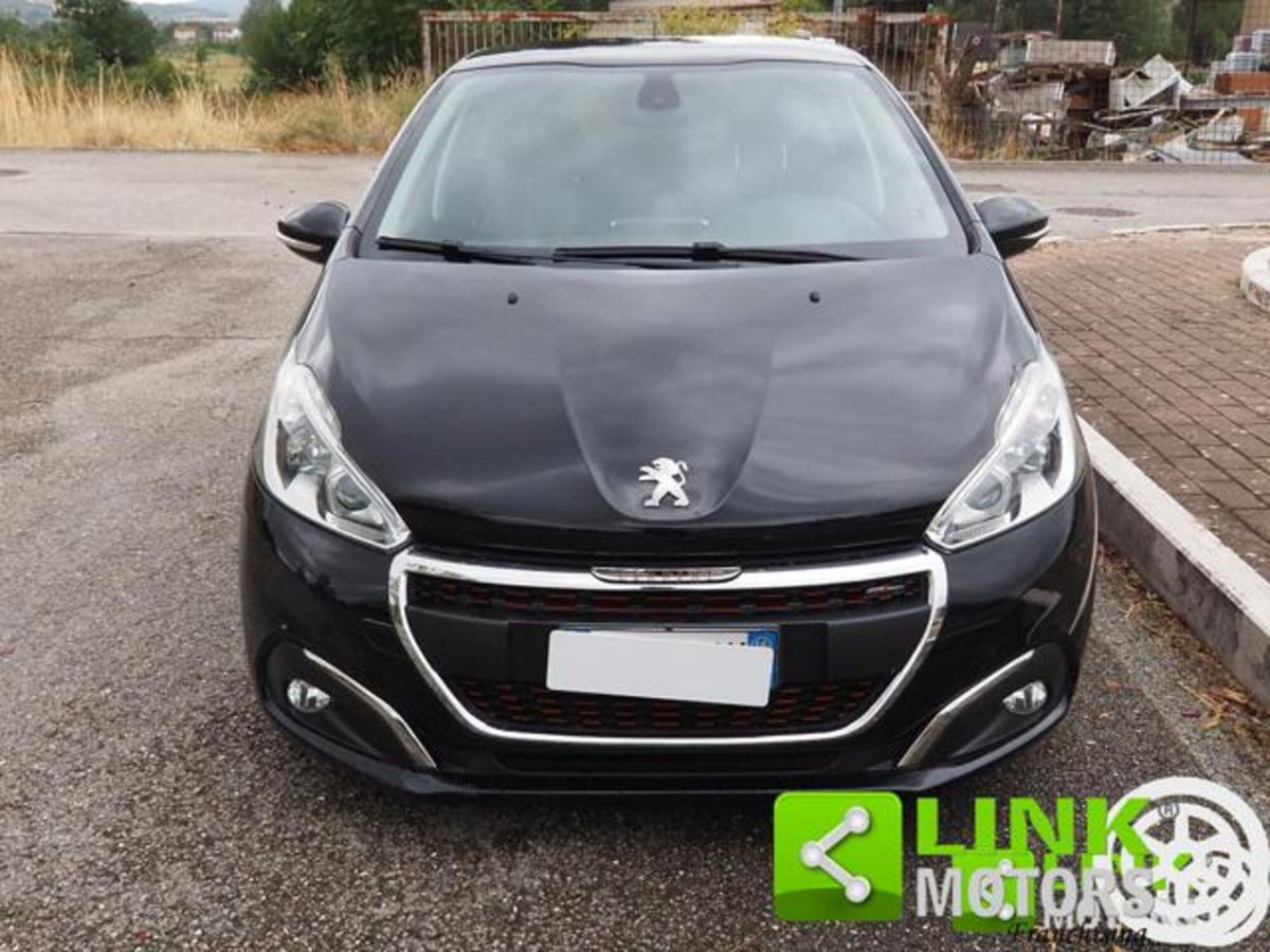 Peugeot 208 120 S&S 5 porte GT Line (2)