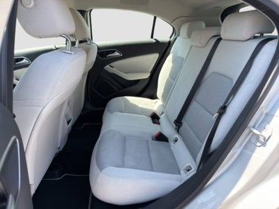 Mercedes-Benz Classe A 180 CDI BlueEFFICIENCY Automatic Executive (11)