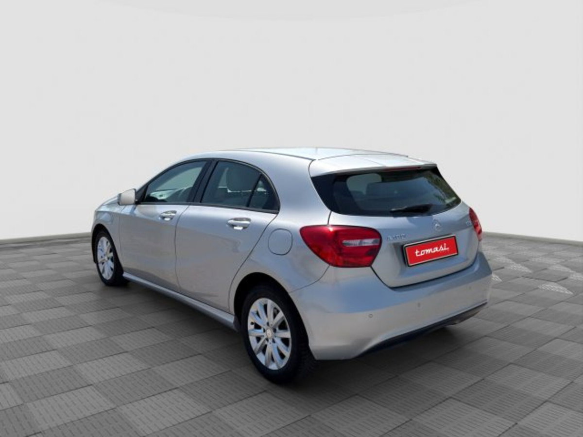 Mercedes-Benz Classe A 180 CDI BlueEFFICIENCY Automatic Executive (3)