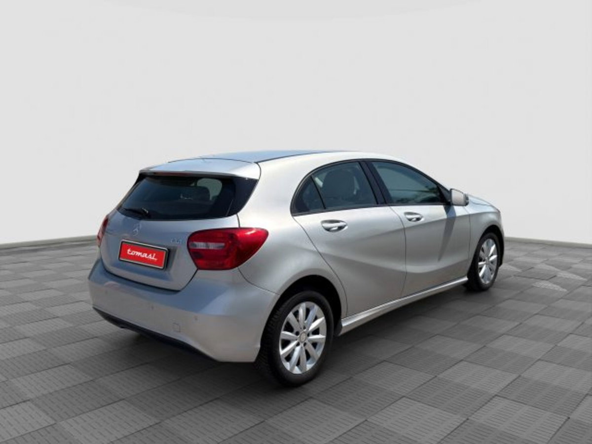 Mercedes-Benz Classe A 180 CDI BlueEFFICIENCY Automatic Executive (5)