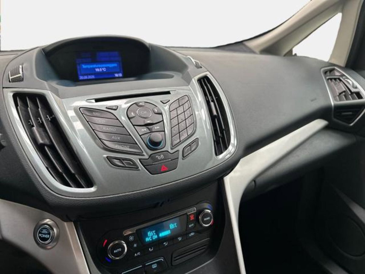 Ford C-Max 1.6 125CV Titanium (10)