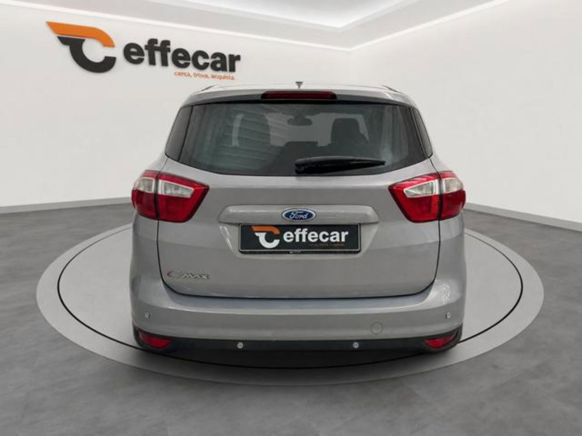 Ford C-Max 1.6 125CV Titanium (5)